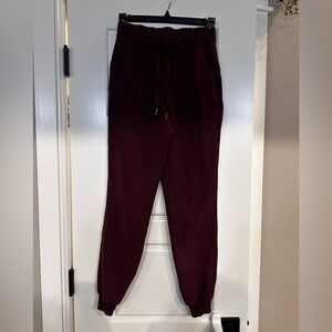 Lululemon On The Fly Jogger Women’s Size 2